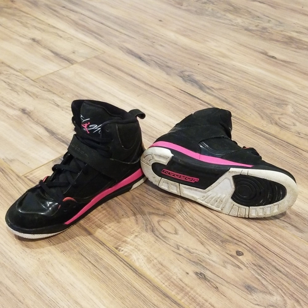 Jordan Flights - Picture 3 of 6